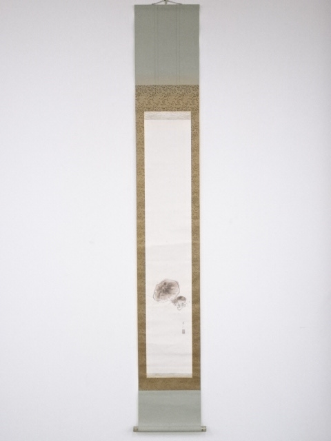 JAPANESE HANGING SCROLL / HAND PAINTED / MASHROOM